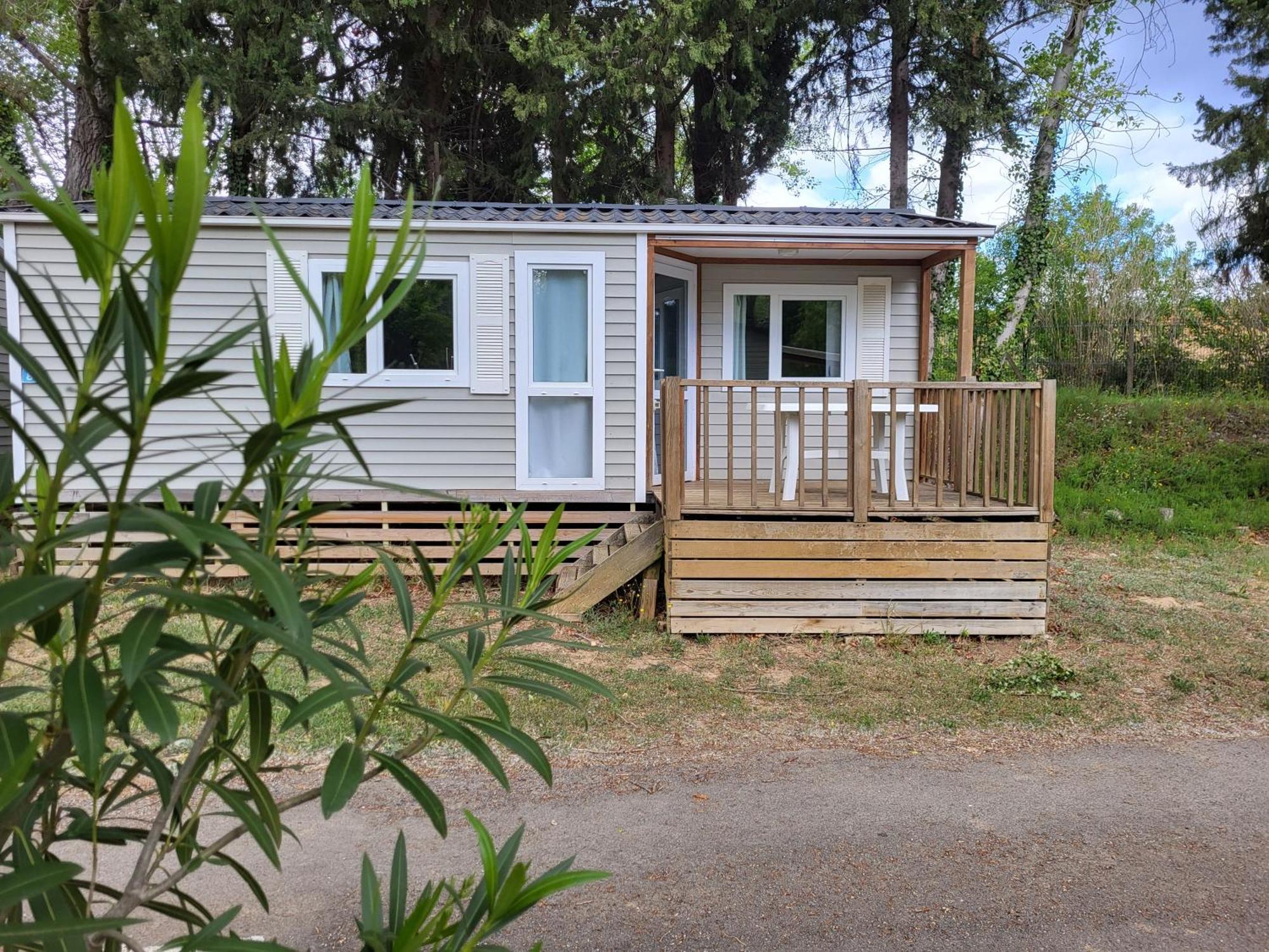 Camping Le Val De Cesse Mirepeisset Ngoại thất bức ảnh