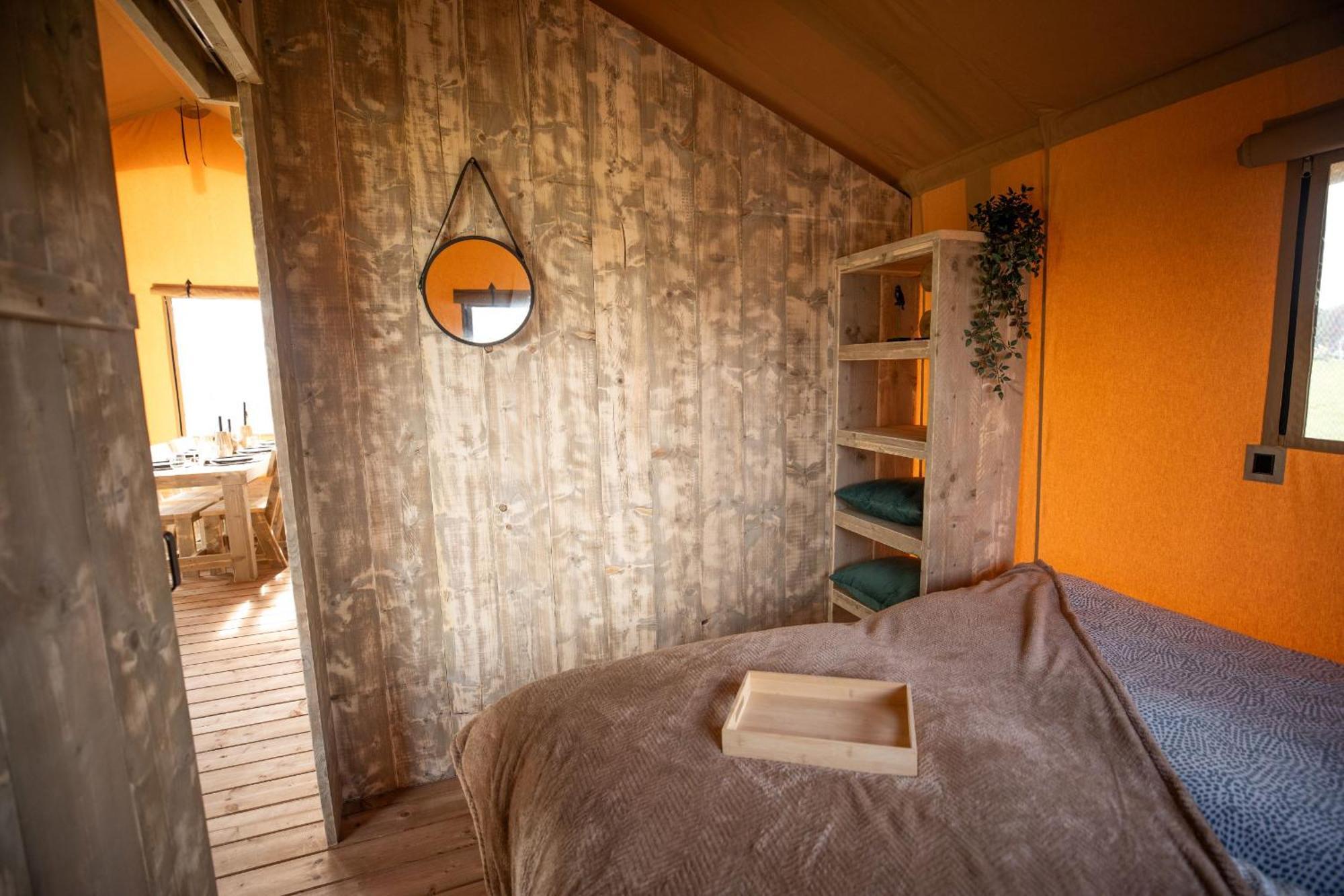 Camping Le Val De Cesse Mirepeisset Ngoại thất bức ảnh